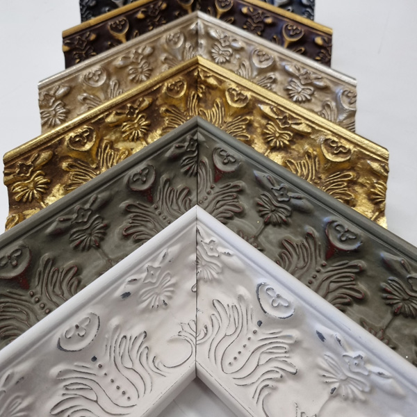 Floral Collection close up Floral collection picture frames close view