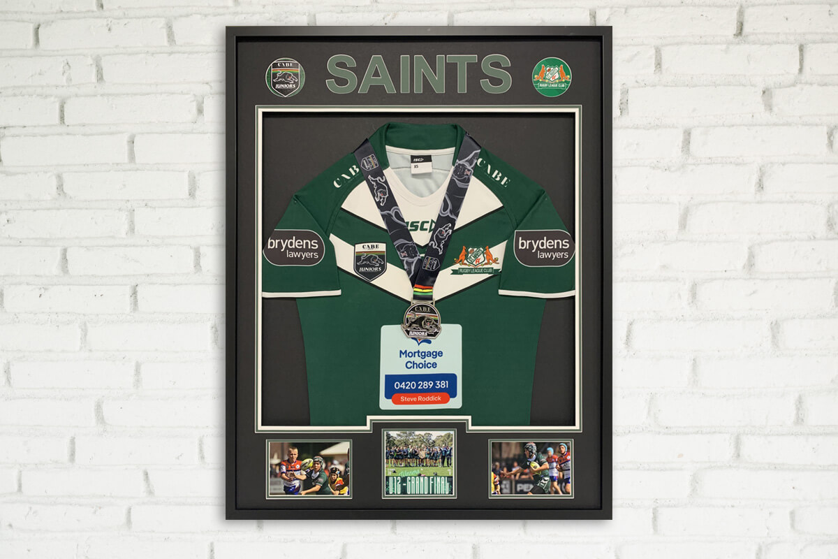 Junior rugby jersey framed black